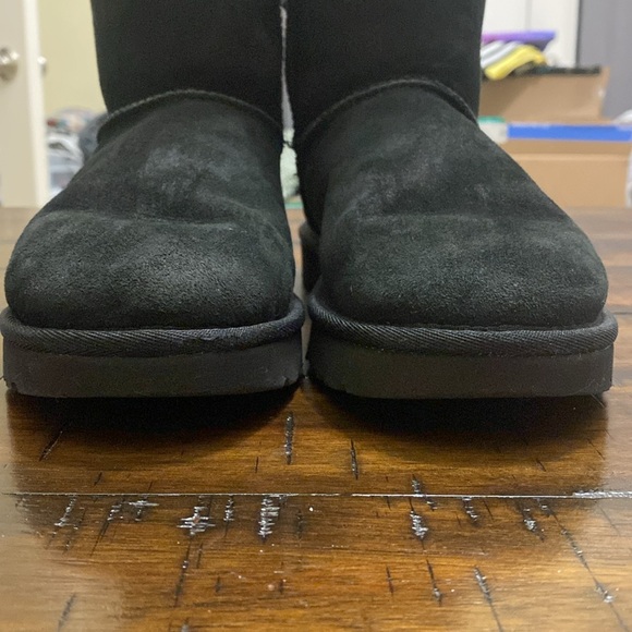 UGG Bailey Bow Size 6 - Picture 5 of 17